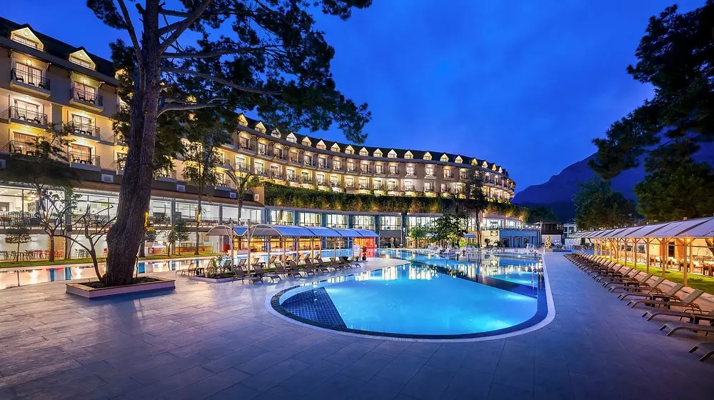 هتل گراول کمر